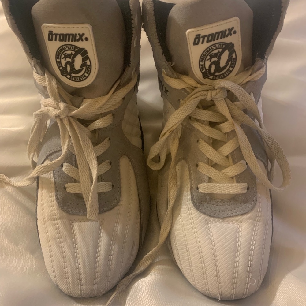 Otomix martial arts or training shoe